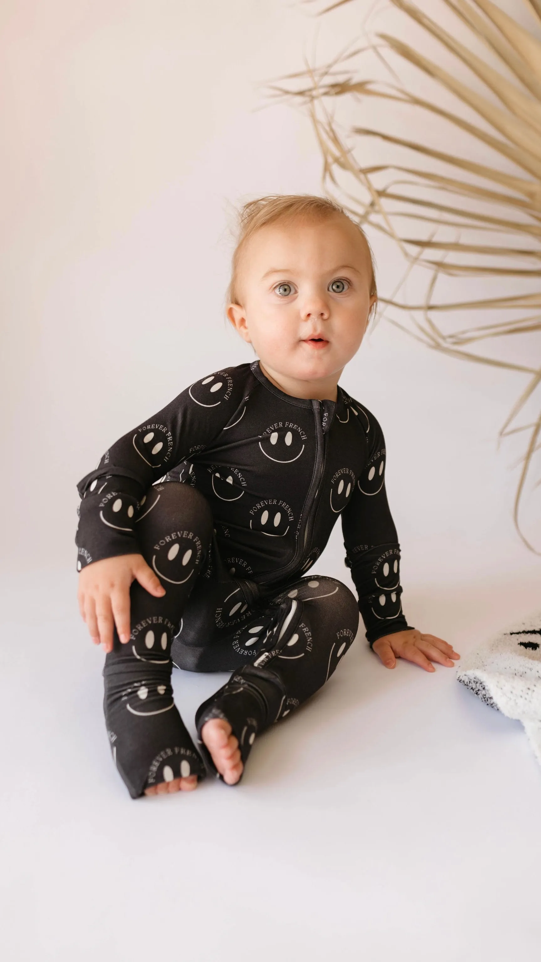 Charcoal & White ff Smile | Bamboo Zip Pajamas
