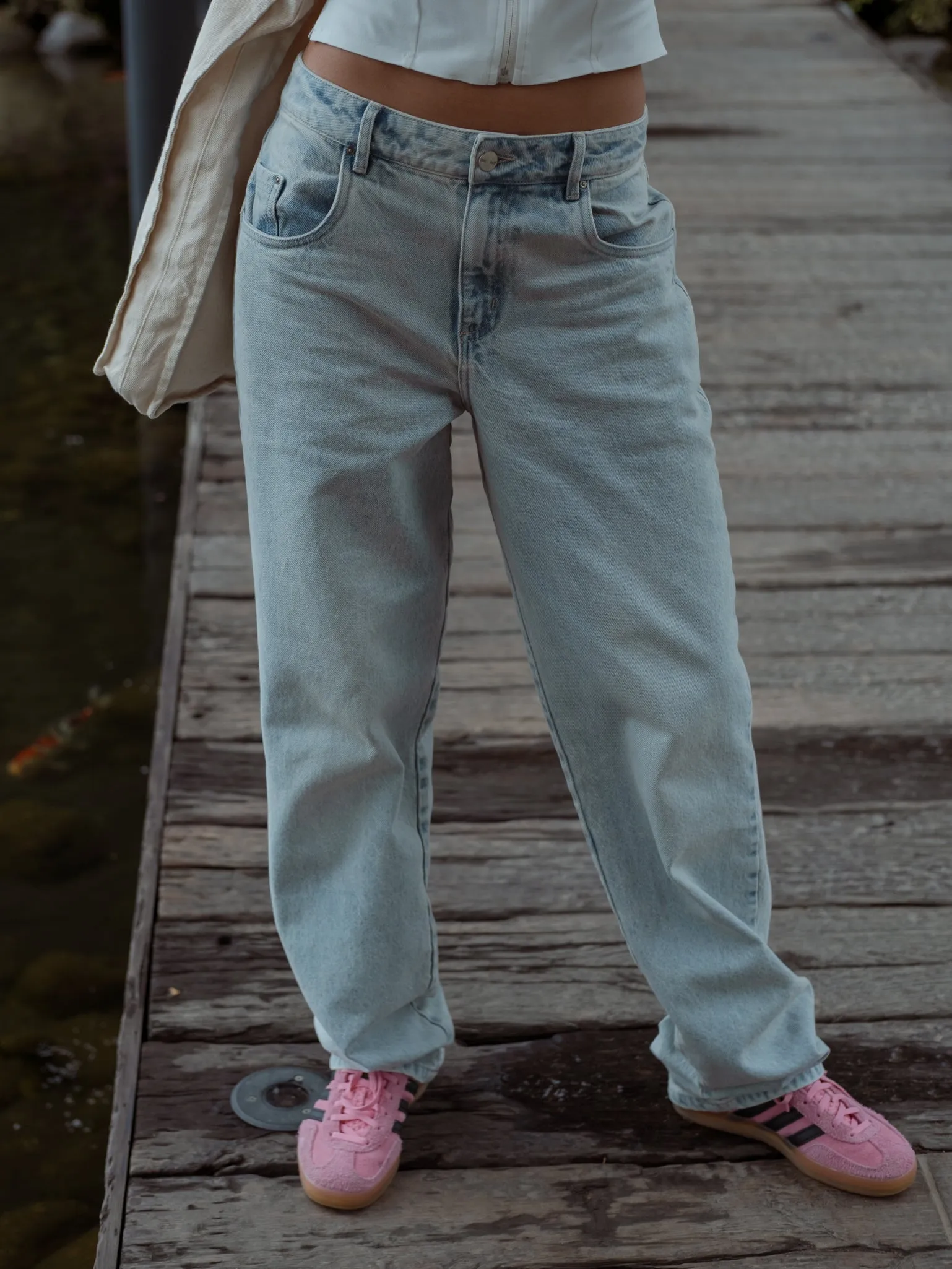 ESSENTIAL CLASSIC JEAN - STEEL BLUE