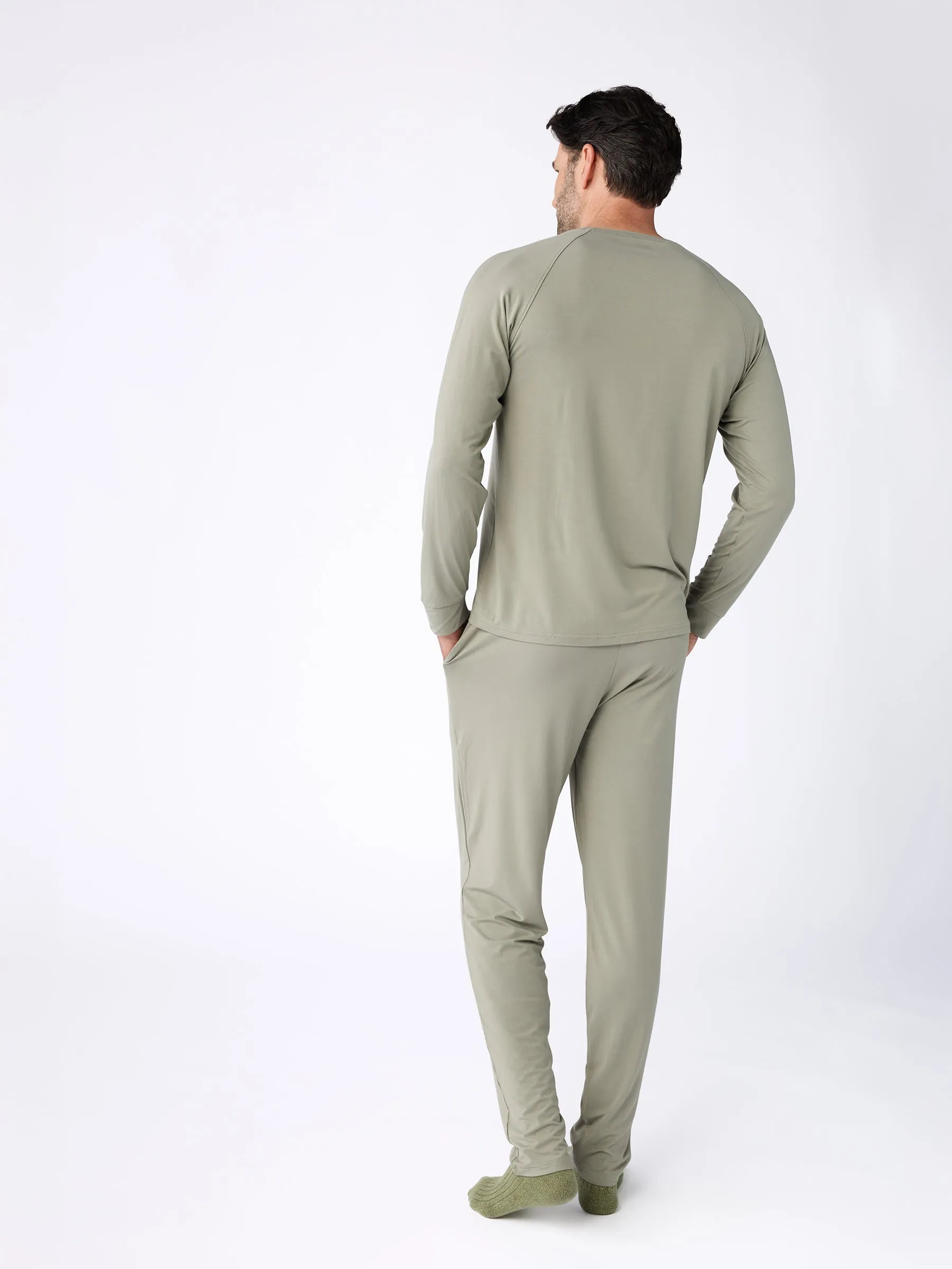 Men's Bamboo Stretch-Knit Long Sleeve Pajama Set