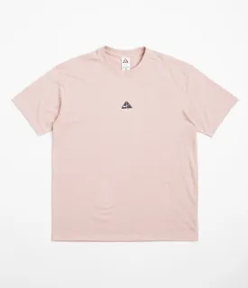 Nike ACG Lungs T-Shirt - Pink Oxford
