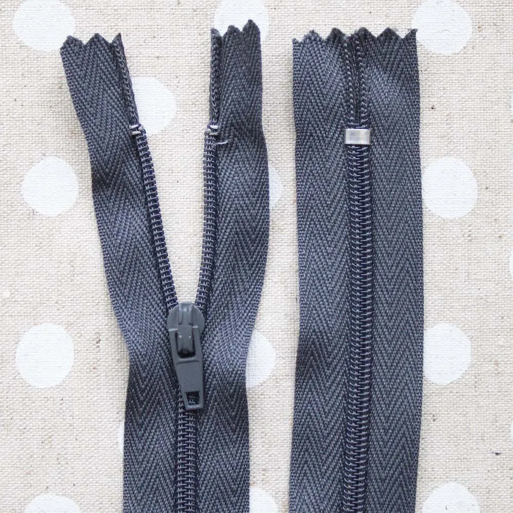 No.3 Closed End Nylon Zip - 30cm (12")