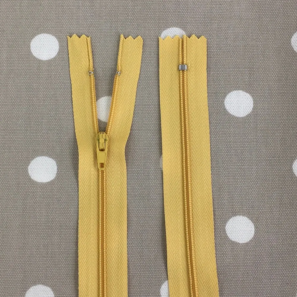 No.3 Closed End Nylon Zip - 30cm (12")