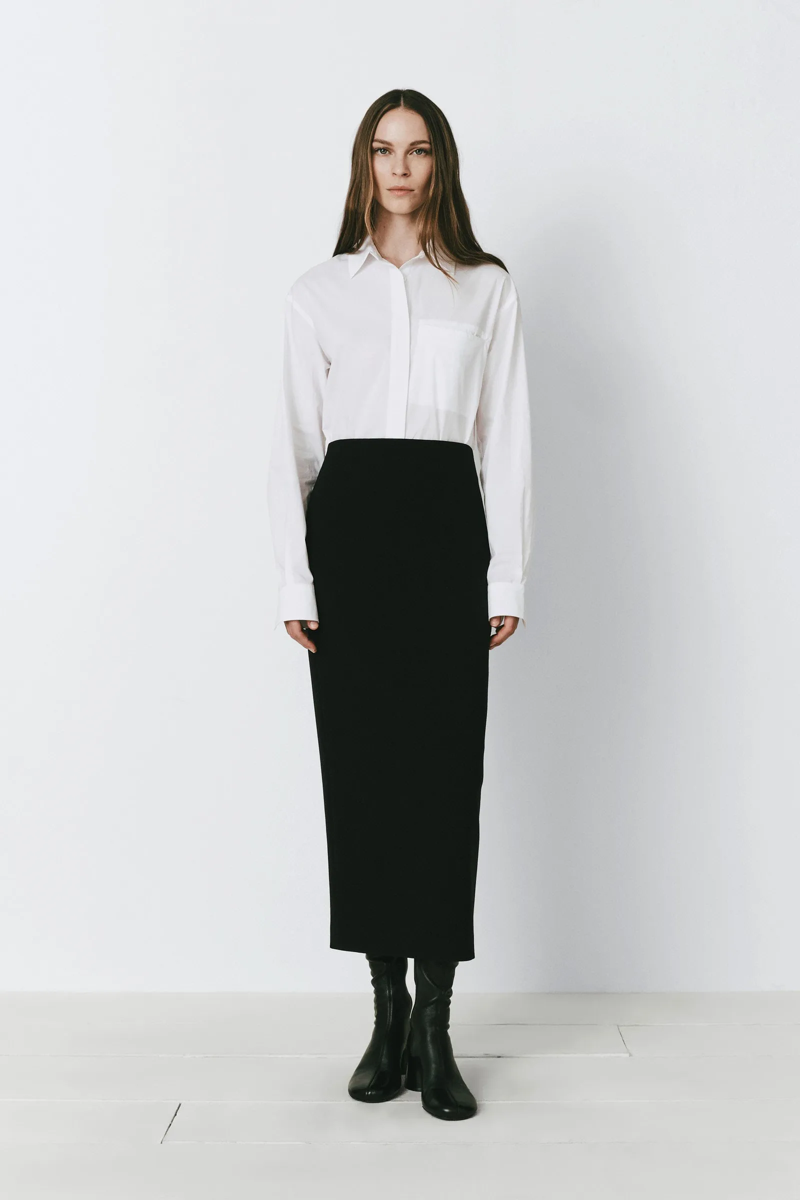 Raoulet Back Zip-Up Pencil Skirt