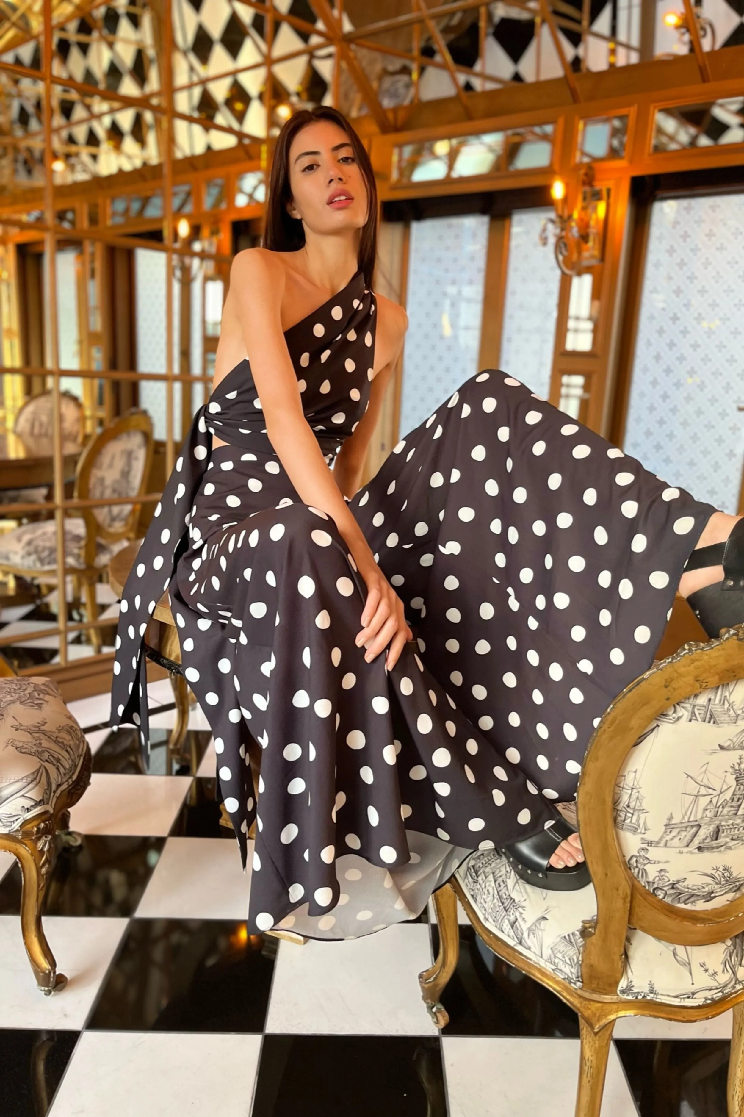 Tehea Top & Kelly Trousers Outift